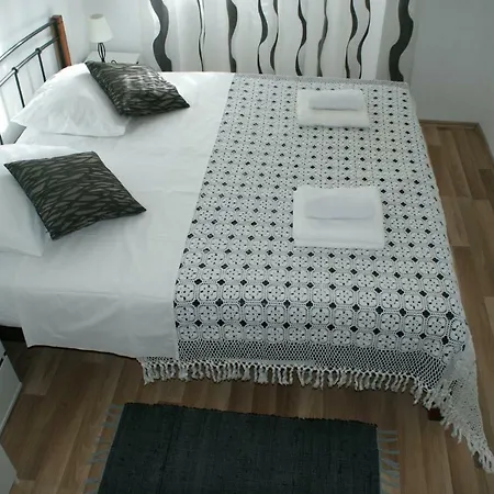 Old Town Apartament *